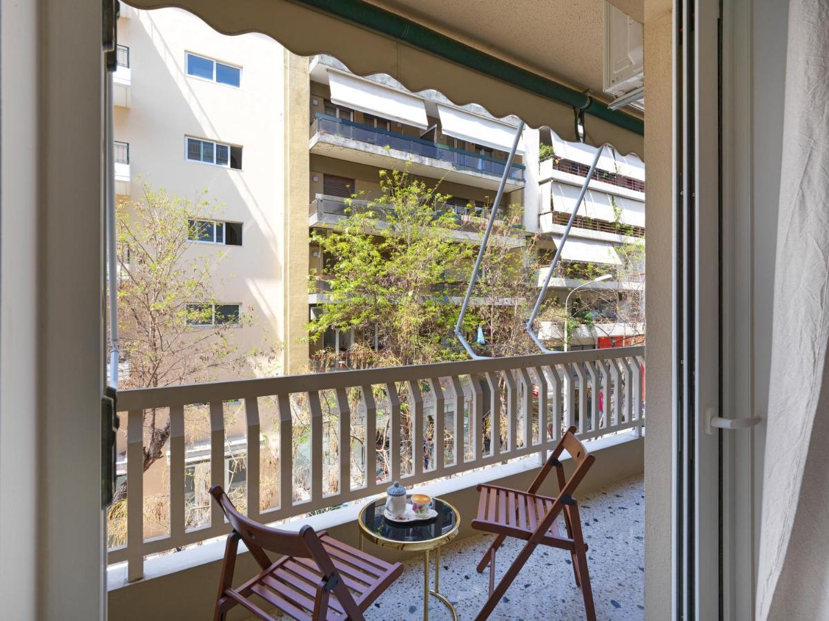 Newly Renovated Apartment In The Heart Of أثينا المظهر الخارجي الصورة